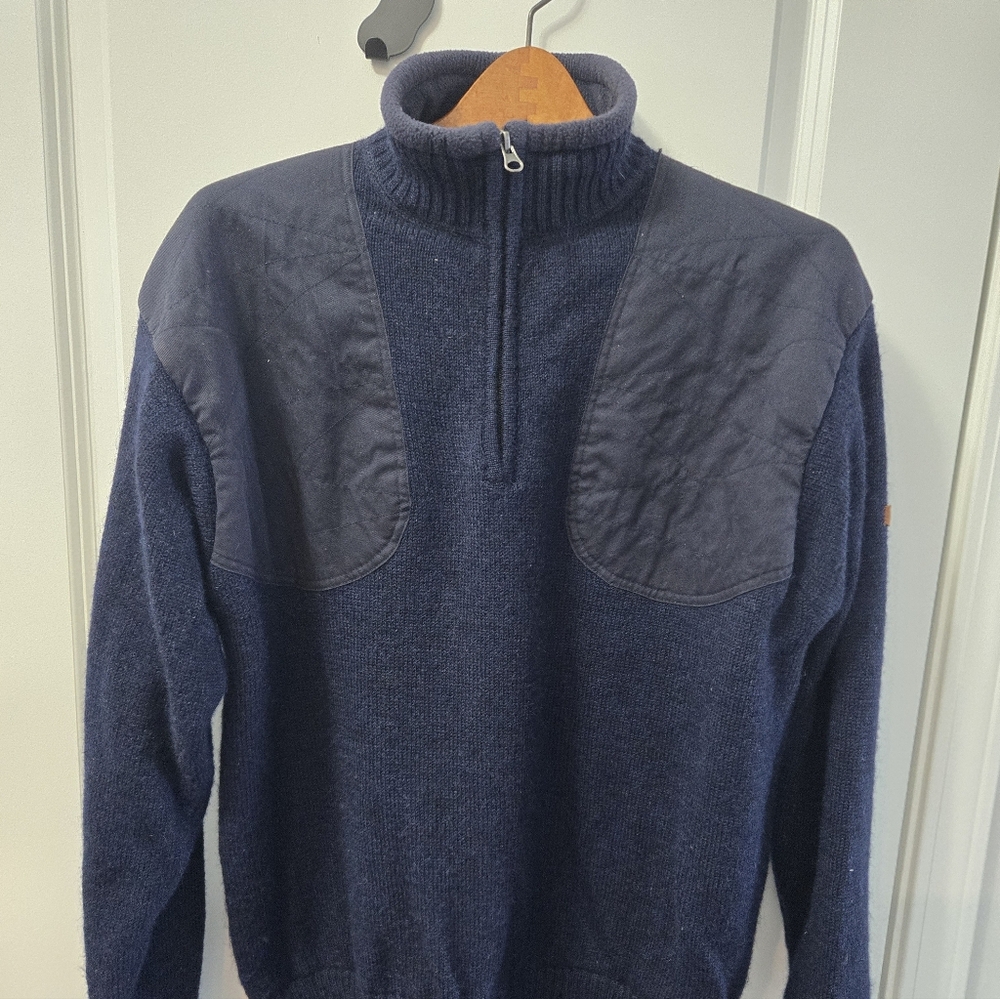 Beretta Wool Sweater/Windbreaker.  Pull Over